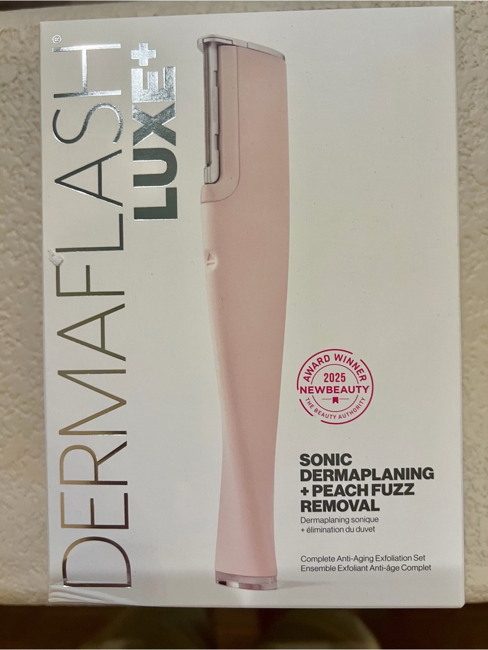 Luxe+ - Sonic Dermaplaning + Peach Fuzz Removal Set - NEW